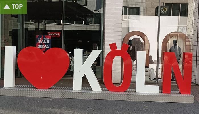 Foto von I LOVE KÖLN Plastik