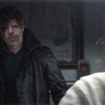 Tops & Flops – Leon! Screenshot des Videospiels "Resident Evil Requiem" mit einer Collage aus Leon Kennedy und einem M!-Mitarbeiter.